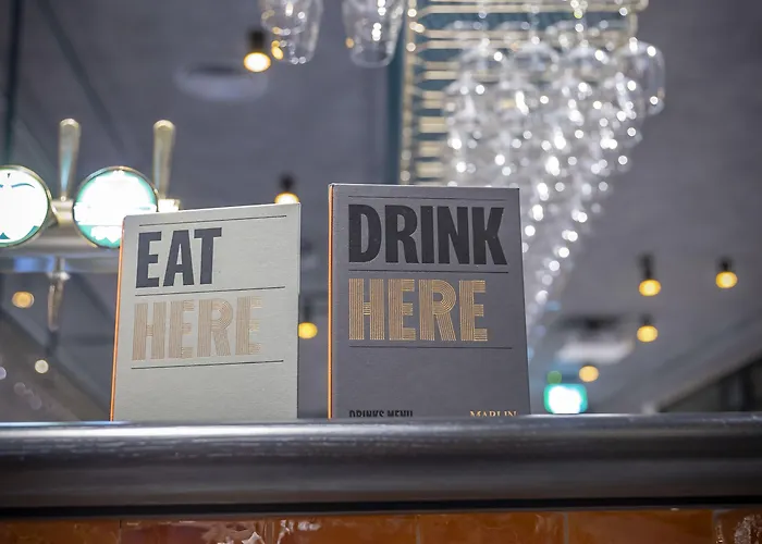 Отель Marlin Stephens