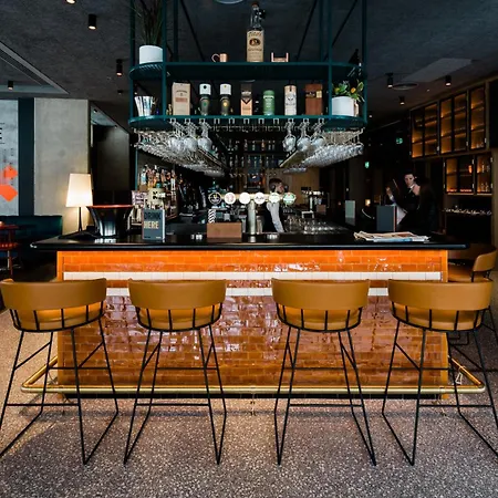 Marlin Stephens فندق 4*